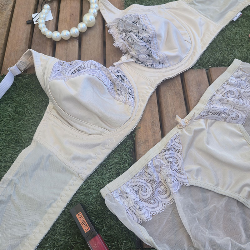 yeninchi-satin-lace-bra-panty-set-cream-grey-mahyasecret